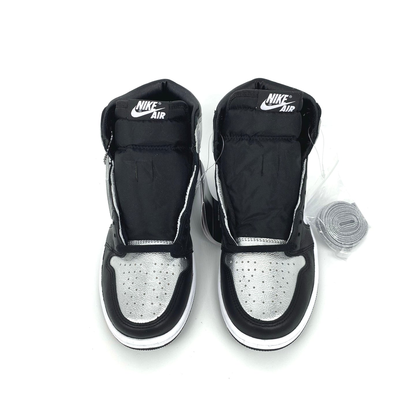 WMNS NIKE AIR JORDAN 1 HIGH OG “SILVER TOE”