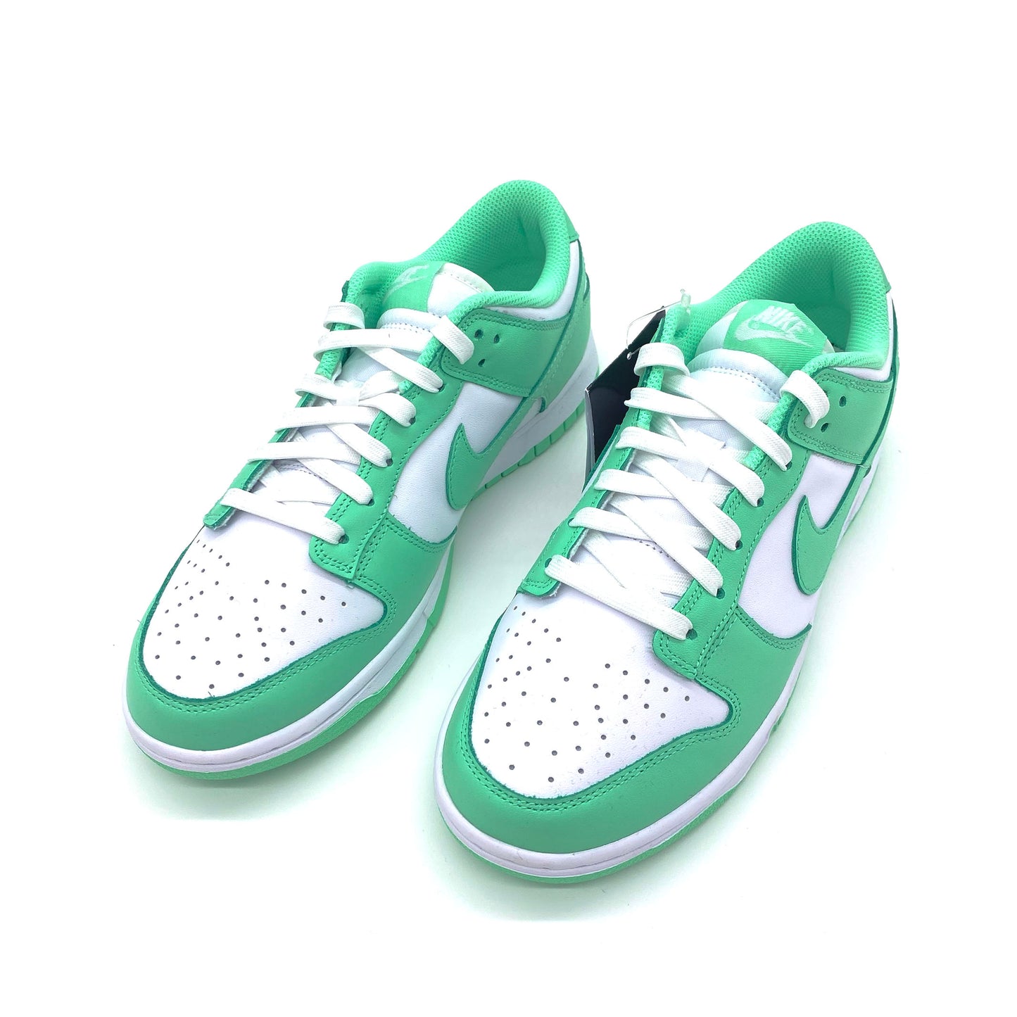 WMNS NIKE DUNK LOW “GREEN GLOW”