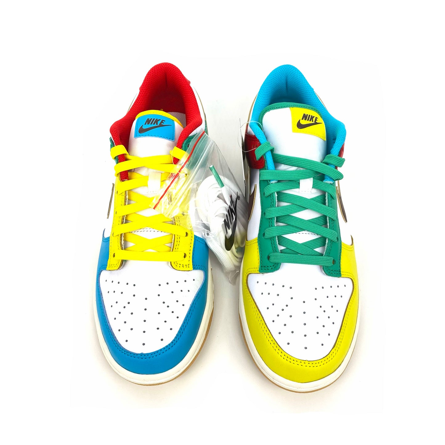 NIKE DUNK LOW SE “FREE 99 WHITE”